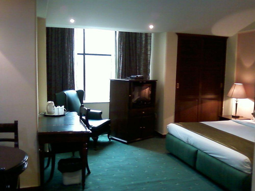 Treebo Corporate Park Hotel New Delhi Ngoại thất bức ảnh