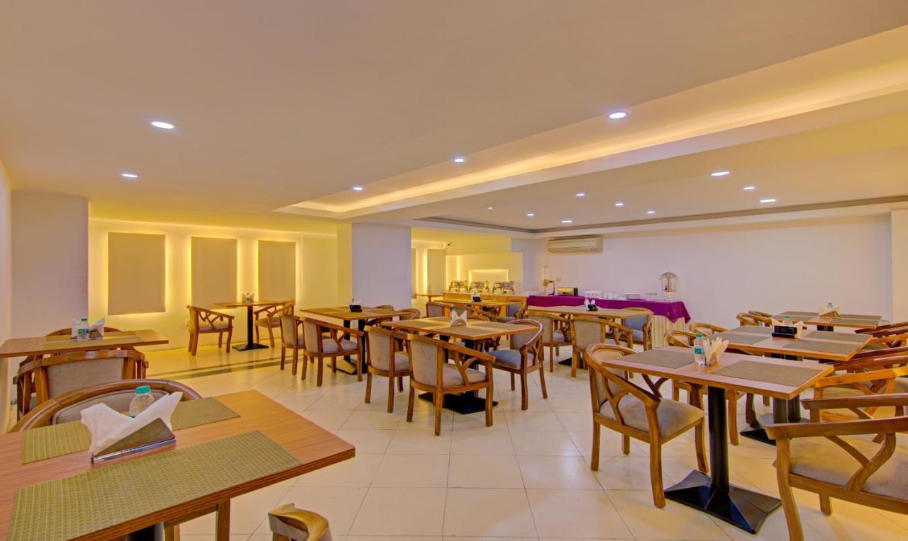 Treebo Corporate Park Hotel New Delhi Ngoại thất bức ảnh