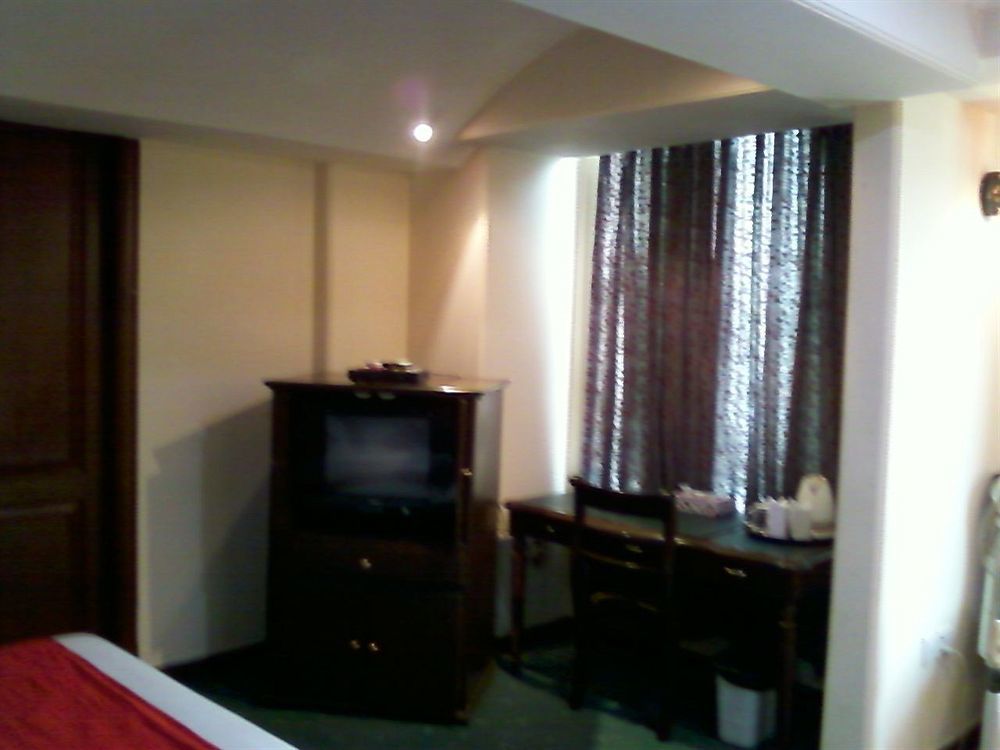 Treebo Corporate Park Hotel New Delhi Ngoại thất bức ảnh